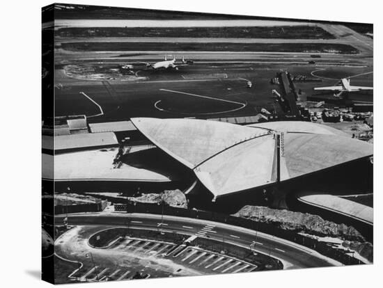 The Twa Terminal, Designed by Eero Saarinen-Dmitri Kessel-Stretched Canvas