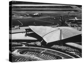 The Twa Terminal, Designed by Eero Saarinen-Dmitri Kessel-Stretched Canvas