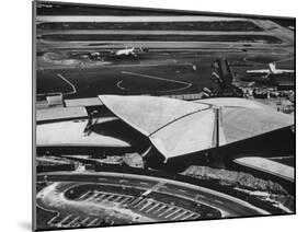 The Twa Terminal, Designed by Eero Saarinen-Dmitri Kessel-Mounted Premium Photographic Print