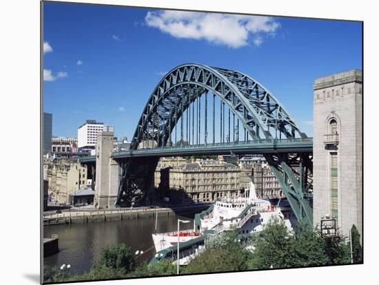 The Tyne Bridge, Newcastle (Newcastle-Upon-Tyne), Tyne and Wear, England, United Kingdom, Europe-James Emmerson-Mounted Photographic Print