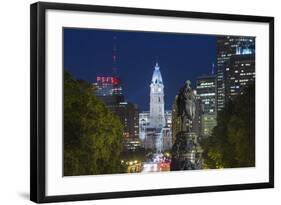 The Washington Monument and Downtown Skyline, Philadelphia.-Jon Hicks-Framed Photographic Print