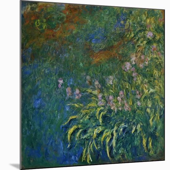 The Water Lily Pond, 1919-1925-Claude Monet-Mounted Giclee Print