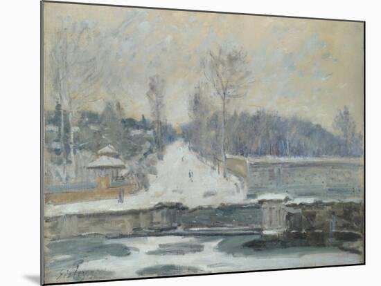 The Watering Place at Marly-Le-Roi, C. 1875-Alfred Sisley-Mounted Giclee Print