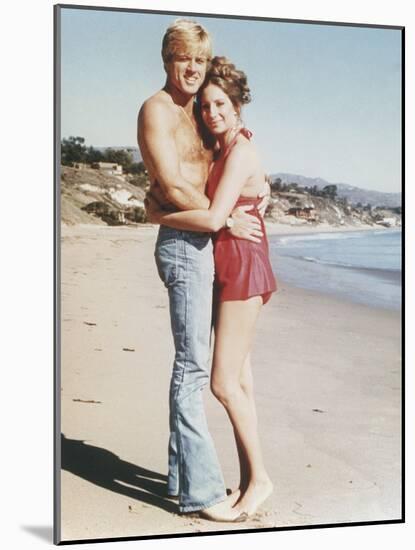 The Way We Were, Robert Redford, Barbra Streisand, 1973-null-Mounted Photo