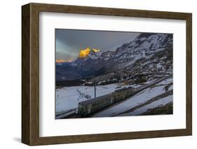 The Wetterhorn from Kleine Scheidegg, Jungfrau region, Bernese Oberland, Swiss Alps, Switzerland, E-Frank Fell-Framed Photographic Print