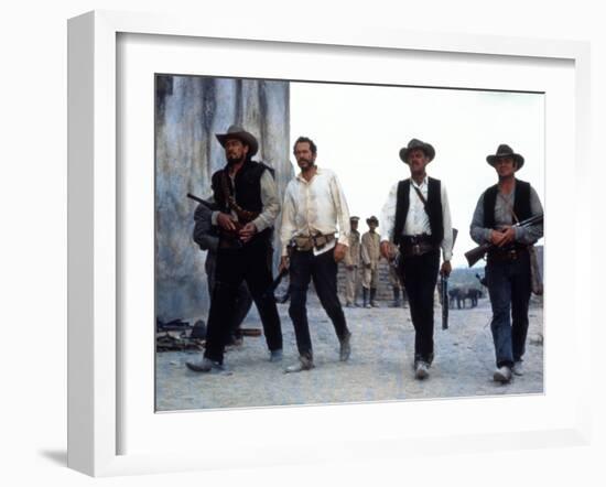 The Wild Bunch, Ben Johnson, Warren Oates, William Holden, Ernest Borgnine, 1969-null-Framed Photo
