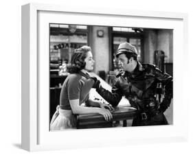 The Wild One, Mary Murphy, Marlon Brando, 1954-null-Framed Photo