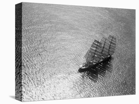 The Windjammer Olive Bank in the English Channel, 1935-null-Stretched Canvas