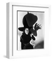 The Wizard of Oz, Margaret Hamilton, 1939-null-Framed Photo