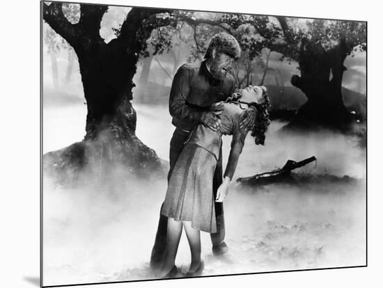 The Wolf Man, Lon Chaney Jr., Evelyn Ankers, 1941-null-Mounted Photo