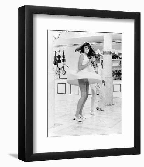 The Young Girls of Rochefort, 1967-null-Framed Photo