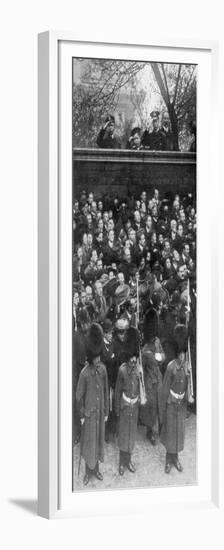 The Young Princes Watching the Proclamation, 1910-null-Framed Premium Giclee Print