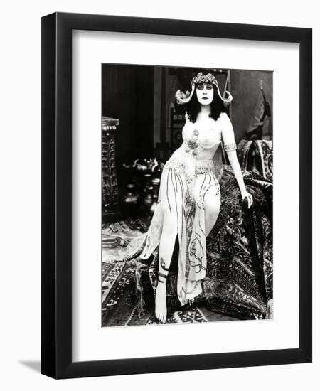 Theda Bara. "Cleopatra" 1917, Directed by J. Gordon Edwards-null-Framed Photographic Print