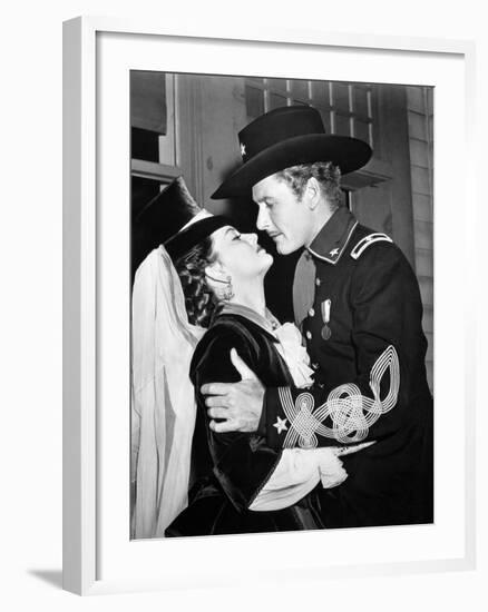 They Died With Their Boots On, Olivia De Havilland, Errol Flynn, 1941-null-Framed Photo