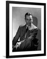 They Drive by Night, George Raft, 1940-null-Framed Photo