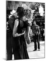 They Shoot Horses Don't They?, Michael Sarrazin, Jane Fonda, Bruce Dern, 1969-null-Mounted Photo