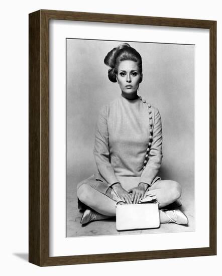 Thomas Crown Affair, Faye Dunaway, 1968-null-Framed Photo