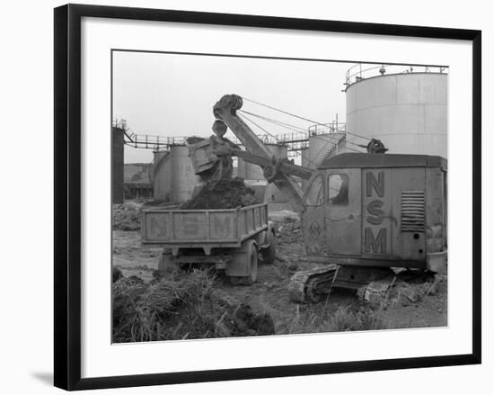 Thomas Smith Super 10 Earth Mover Working at the Shell Plant, Sheffield, South Yorkshire, 1961-Michael Walters-Framed Photographic Print