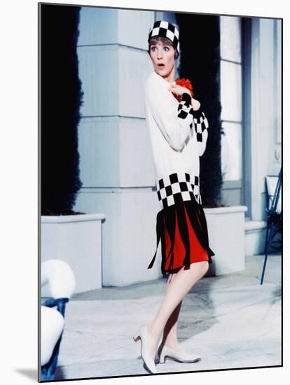 Thoroughly Modern Millie, Julie Andrews, 1967-null-Mounted Photo