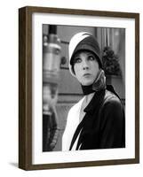 Thoroughly Modern Millie, Julie Andrews, 1967-null-Framed Photo