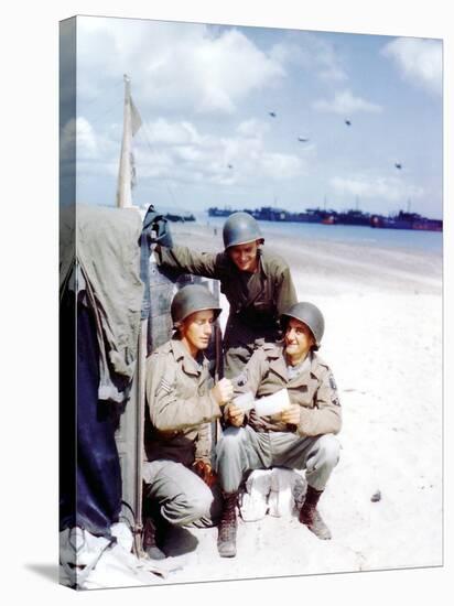 Three American Soldiers from the 1st Engineer Special Brigade Looking at Photos from Home-null-Stretched Canvas