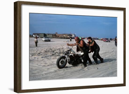 Three Bikers Take the Sand Off their Chromium-Plated Motorbikes-Mario de Biasi-Framed Photographic Print