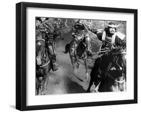 Throne Of Blood, (AKA Kumonosu Jo), Toshiro Mifune, 1957-null-Framed Photo