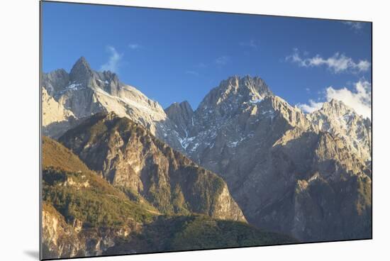 Tiger Leaping Gorge and Jade Dragon Snow Mountain (Yulong Xueshan), Yunnan, China-Ian Trower-Mounted Photographic Print