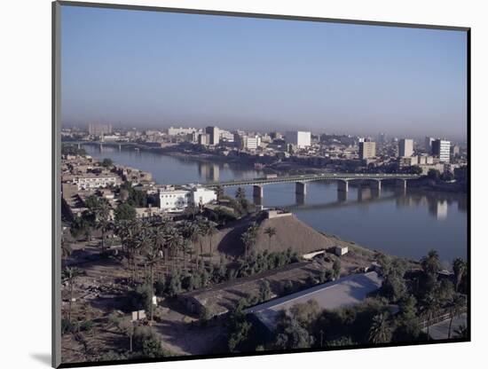 Tigris River, Baghdad, Iraq, Middle East-Guy Thouvenin-Mounted Photographic Print