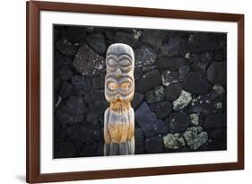 Tiki at Pu'uhonua O Honaunau National Historic Park, City of Refuge, Kona Coast, Hawaii, USA-Russ Bishop-Framed Premium Photographic Print