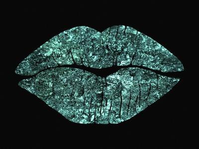 Teal Glitter Kiss
