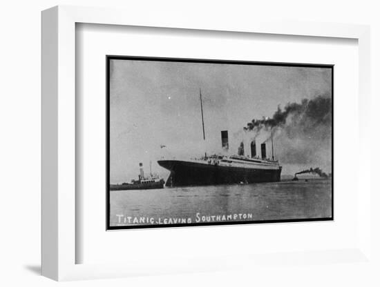 Titanic Departing from Southampton-null-Framed Photographic Print