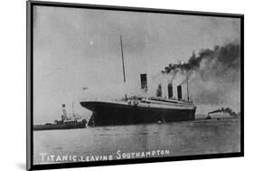 Titanic Departing from Southampton-null-Mounted Photographic Print