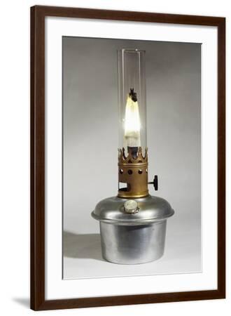 Lampe Titus de Tito=Landi en cuivre jaune hauteur avec verre 43cm - Décoration