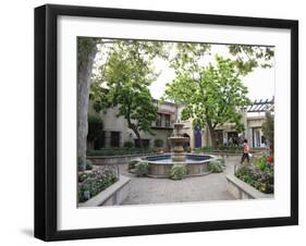 Tlaquepaque Outdoor Mall, Sedona, Arizona, Usa-Savanah Stewart-Framed Photographic Print