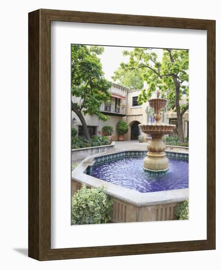 Tlaquepaque Outdoor Mall, Sedona, Arizona, Usa-Savanah Stewart-Framed Photographic Print