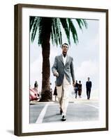 TO CATCH A THIEF, Cary Grant, 1955-null-Framed Photo