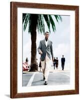 TO CATCH A THIEF, Cary Grant, 1955-null-Framed Photo
