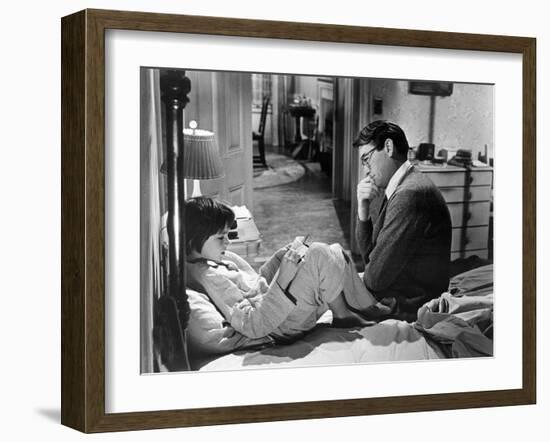 To Kill A Mockingbird, Mary Badham, Gregory Peck, 1962-null-Framed Photo