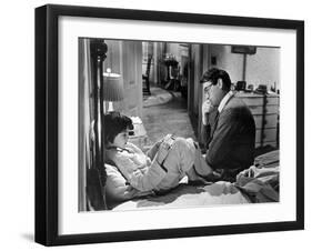 To Kill A Mockingbird, Mary Badham, Gregory Peck, 1962-null-Framed Photo