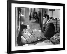 To Kill A Mockingbird, Mary Badham, Gregory Peck, 1962-null-Framed Photo