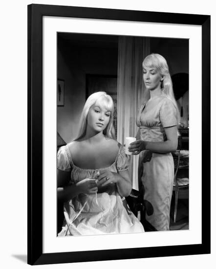 Toi... le venin Blonde by RobertHossein with Marina Vlady and Odile Versois, 1958 (b/w photo)-null-Framed Photo