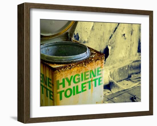 Toilete Urbex-Nathan Wright-Framed Photographic Print
