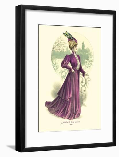 Toilette de Demi-Saison: Violet-null-Framed Art Print