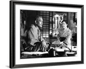 Tokyo Story, (AKA Tokyo Monogatari), Chishu Ryu, Chieko Higashiyama, 1953-null-Framed Photo