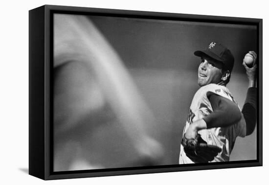 Tom Seaver (1944-)-null-Framed Stretched Canvas