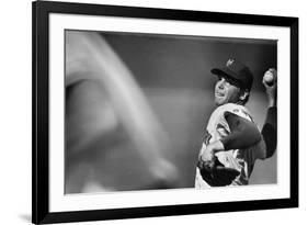 Tom Seaver (1944-)-null-Framed Giclee Print