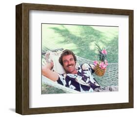 Tom Selleck, Magnum, P.I. (1980)-null-Framed Photo