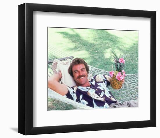 Tom Selleck, Magnum, P.I. (1980)-null-Framed Photo