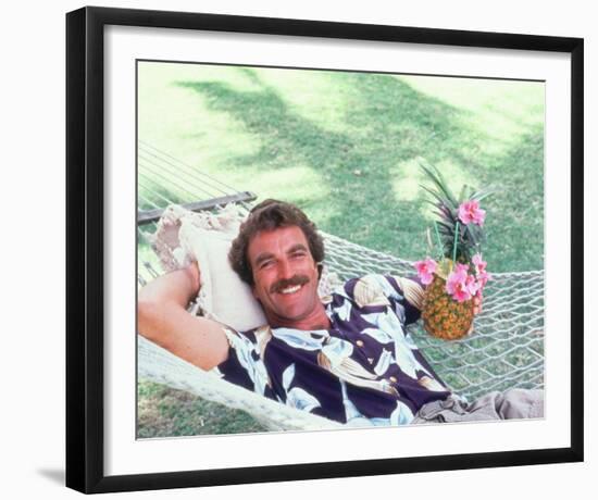 Tom Selleck, Magnum, P.I. (1980)-null-Framed Photo